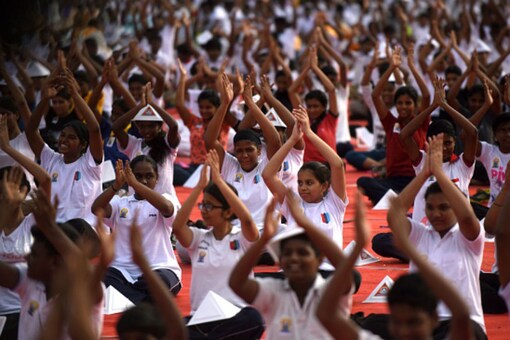 File photo of students participating in a yoga session. (Photo: Getty Images)