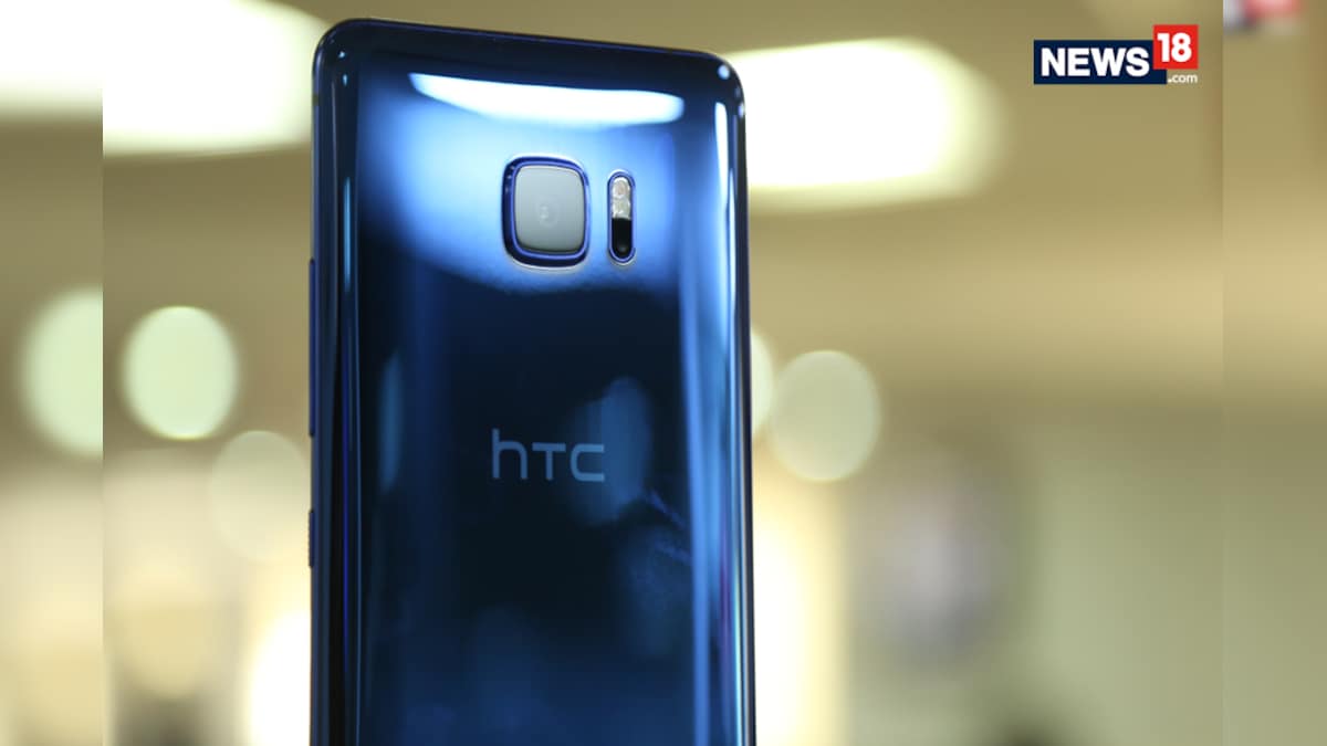 HTC U Ultra Review: Beautiful Phablet with a Hefty Price Tag