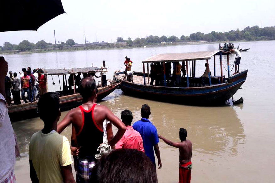 Hooghly Jetty Collapse Kills Three, 40 Missing