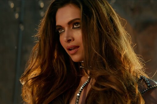 Raabta Title Song: Deepika Padukone Sets the Temperature Soaring in Her ...