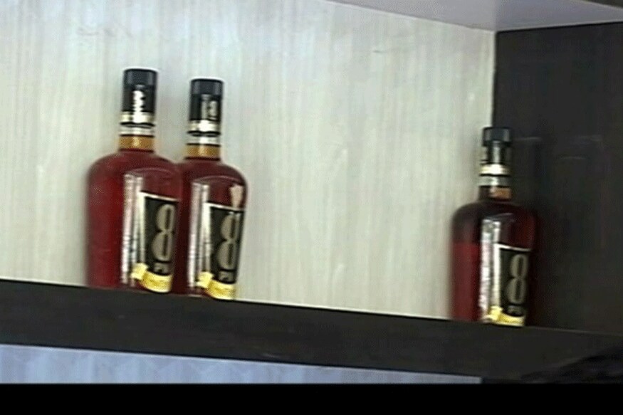21 Women Arrested for Consuming Liquor at Kitty Party in Gujarat