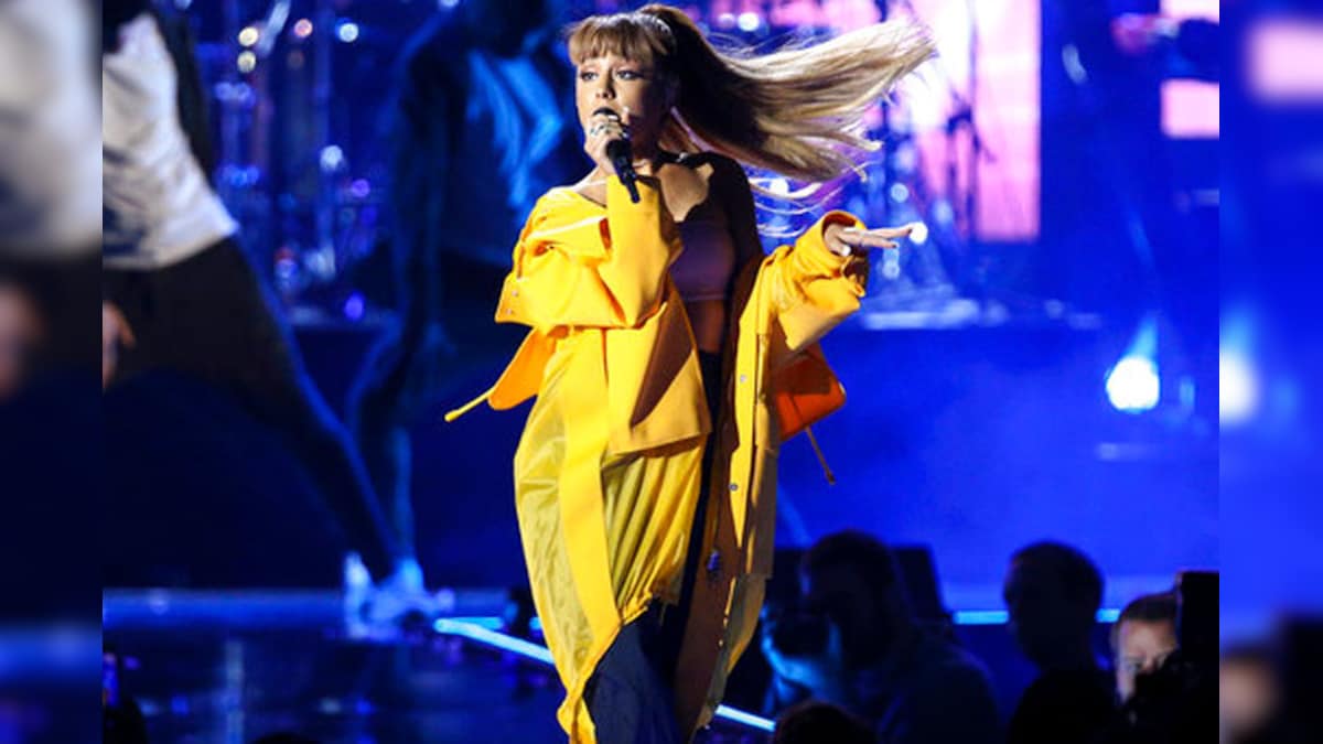 Happy Birthday Ariana Grande : 5 Times the Singer’s Pictures were