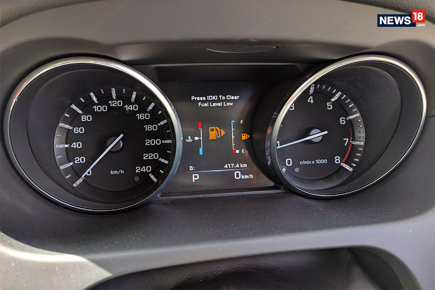 Land-Rover-Discovery-Sport-Travelogue-Fuel
