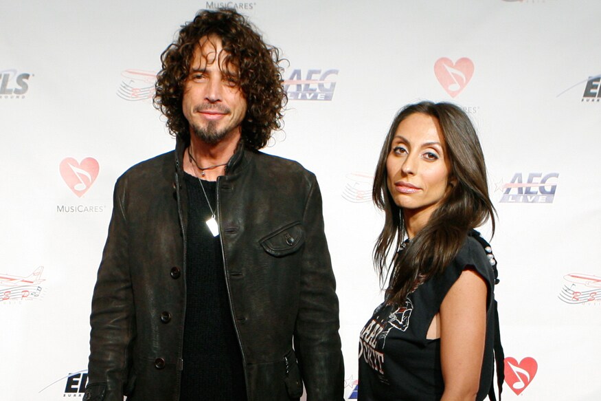 Vicky Correll Chris Cornell Wasn't Himself When He Committed Suicide, Says Wife Vicky