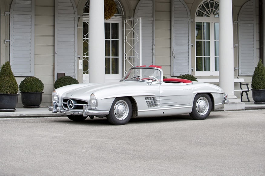 Mercedes-Benz 300SL Roadster Fetches over 1 Million Euro at Auction