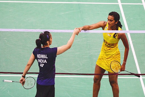 PV Sindhu and Saina Nehwal. (Photo Credit: Getty Images)