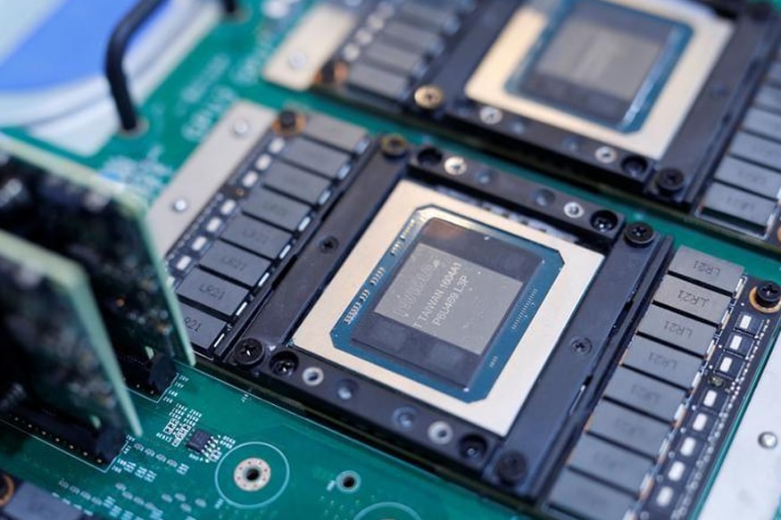 Image result for China Industry Veterans Wary of Chipset Shortage in Light of US Ban