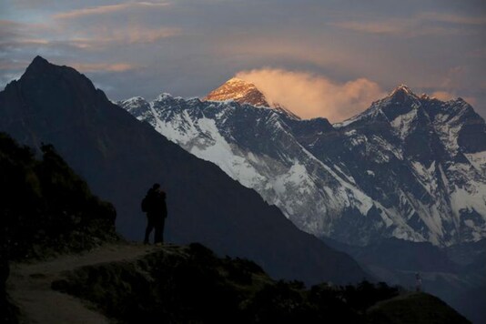 Light illuminates Mount Everest during sunset in Solukhumbu district, also known as the Everest region, in this picture taken on November 30, 2015. (REUTERS/Navesh Chitrakar/File Photo) Light illuminates Mount Everest during sunset in Solukhumbu district, also known as the Everest region, in this picture taken on November 30, 2015. (REUTERS/Navesh Chitrakar/File Photo)