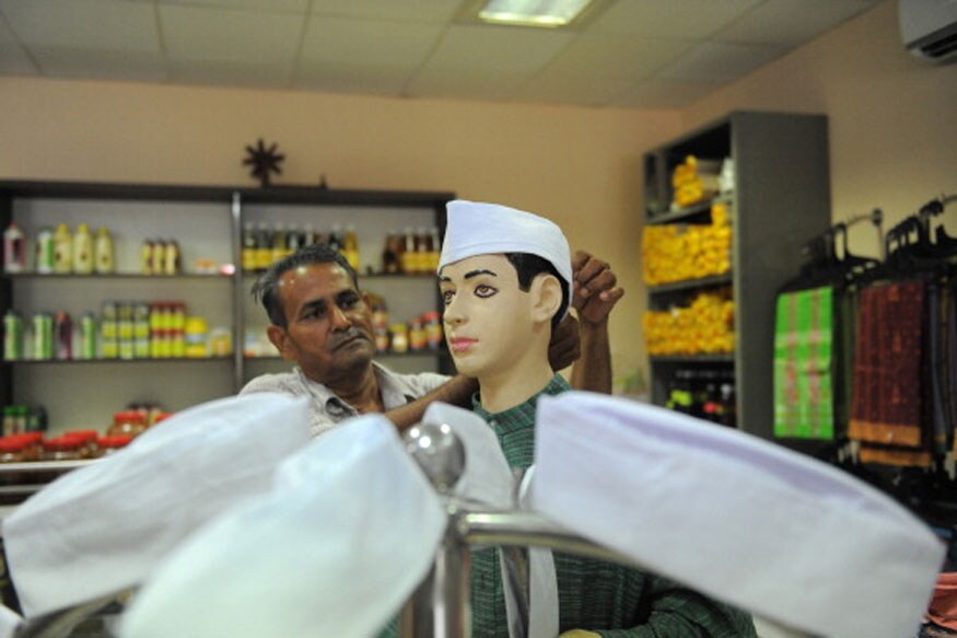 Khadi Yarn, Gandhi Topi, National Flag 