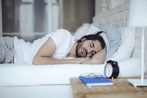 A new study has found that sleeping in a noisy bedroom could be affecting male fertility. (Photo courtesy: AFP Relaxnews/ 
Eva-Katalin/ Istock.com)