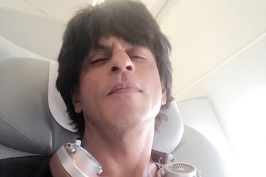 Amid Busy Schedule, Shah Rukh Khan Takes A Break With Family In Los Angeles Amid Busy Schedule, Shah Rukh Khan Takes A Break With Family In Los Angeles