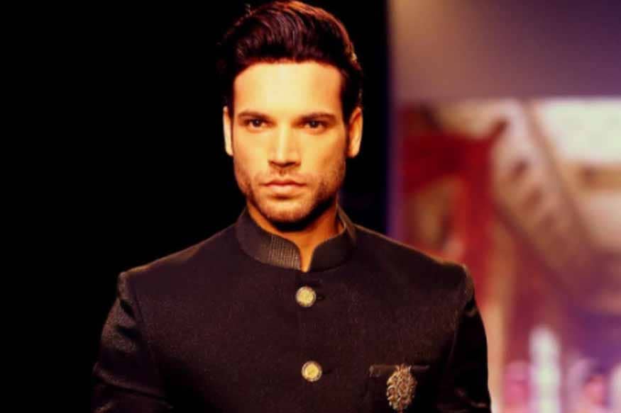 Latest bollywood news: Has Varun Dhawan hiked his price for films and  endorsements? - Misskyra.com