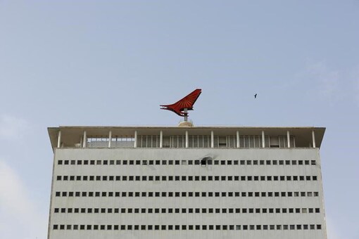 The Air India logo is seen on top of its office building in Mumbai. (Photo: Reuters/Danish Siddiqui)