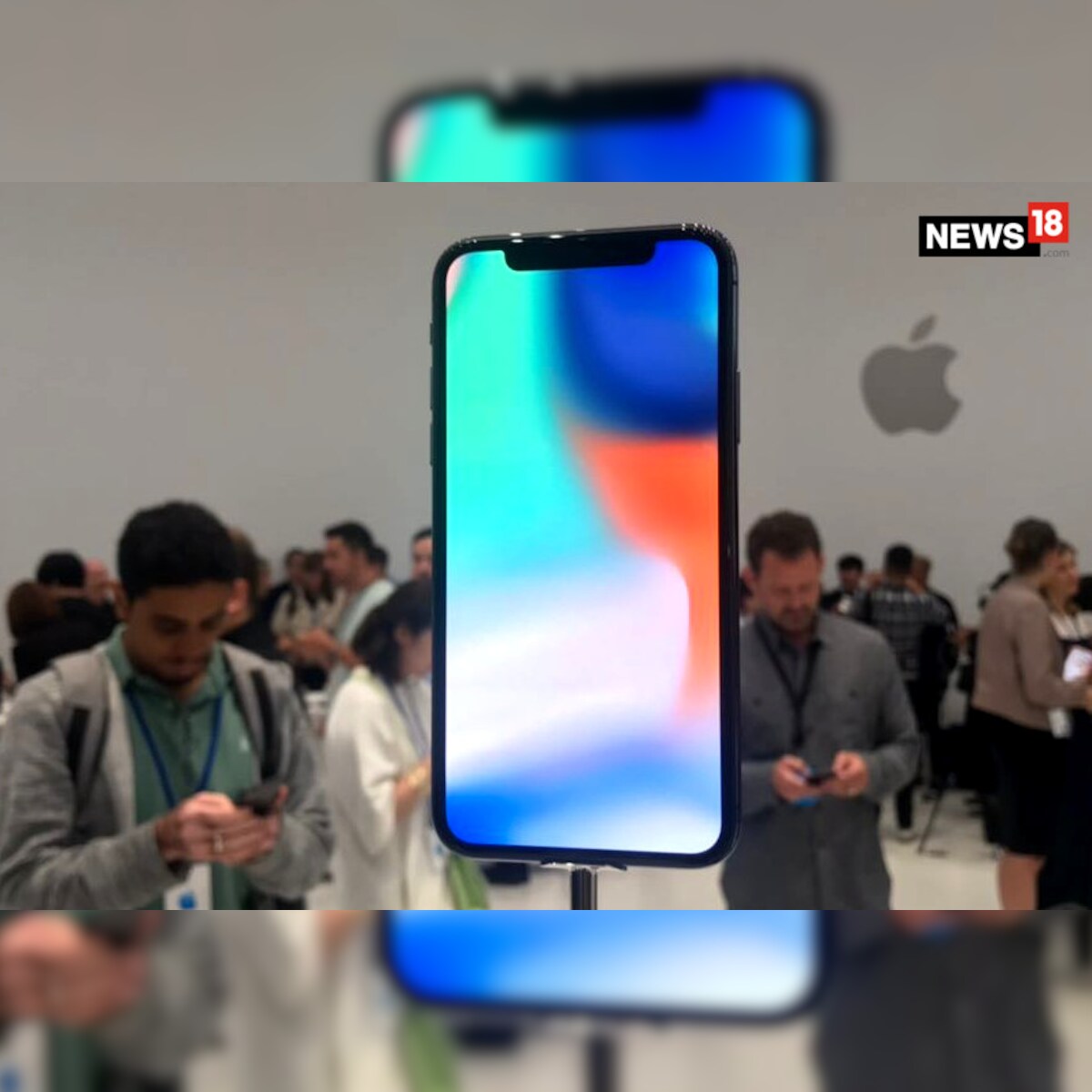 Apple Iphone X Pre Orders Begin Face Id Bezel Less Experience Starting At Rs 000