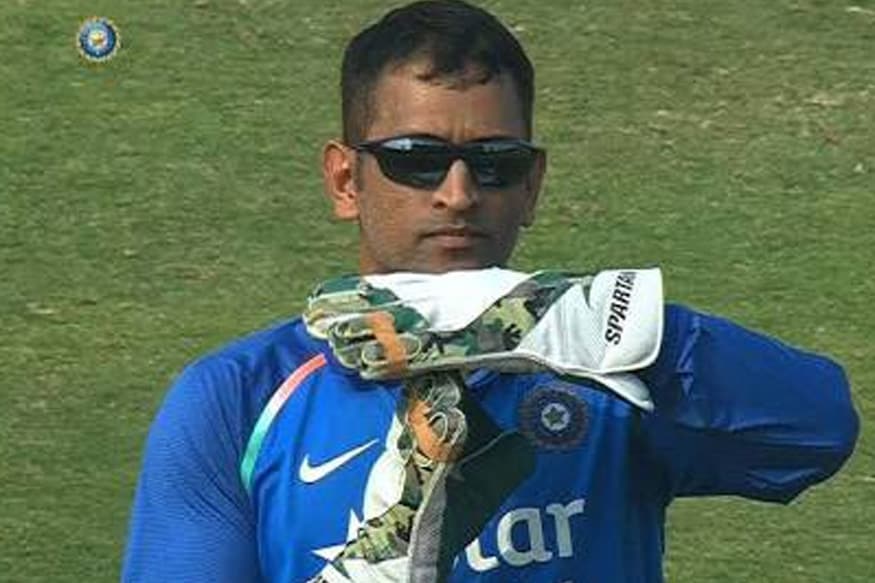 MS Dhoni Shows Again Why He is the King of DRS