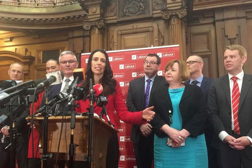 New Zealand Party Leaders Meet With Caucuses to Start Negotiation Talks