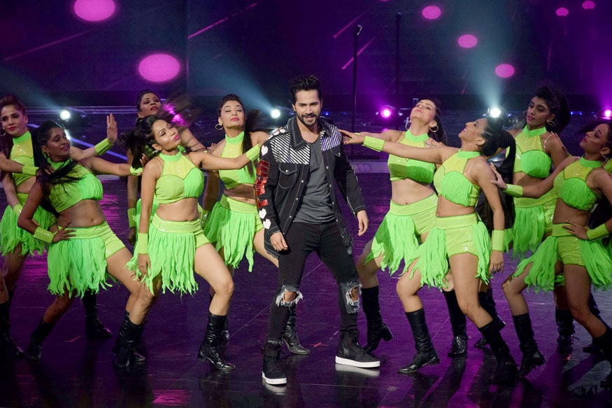 IPL 2018 Opening Ceremony Live: Prabhudeva Joins Varun Dhawan to Entertain Wankhede Crowd IPL 2018 Opening Ceremony Live: Prabhudeva Joins Varun Dhawan to Entertain Wankhede Crowd