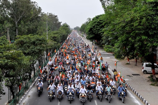 As Part of PM Modi's Birthday Celebrations, Bike Rally Flagged Off from  Delhi for Gujarat