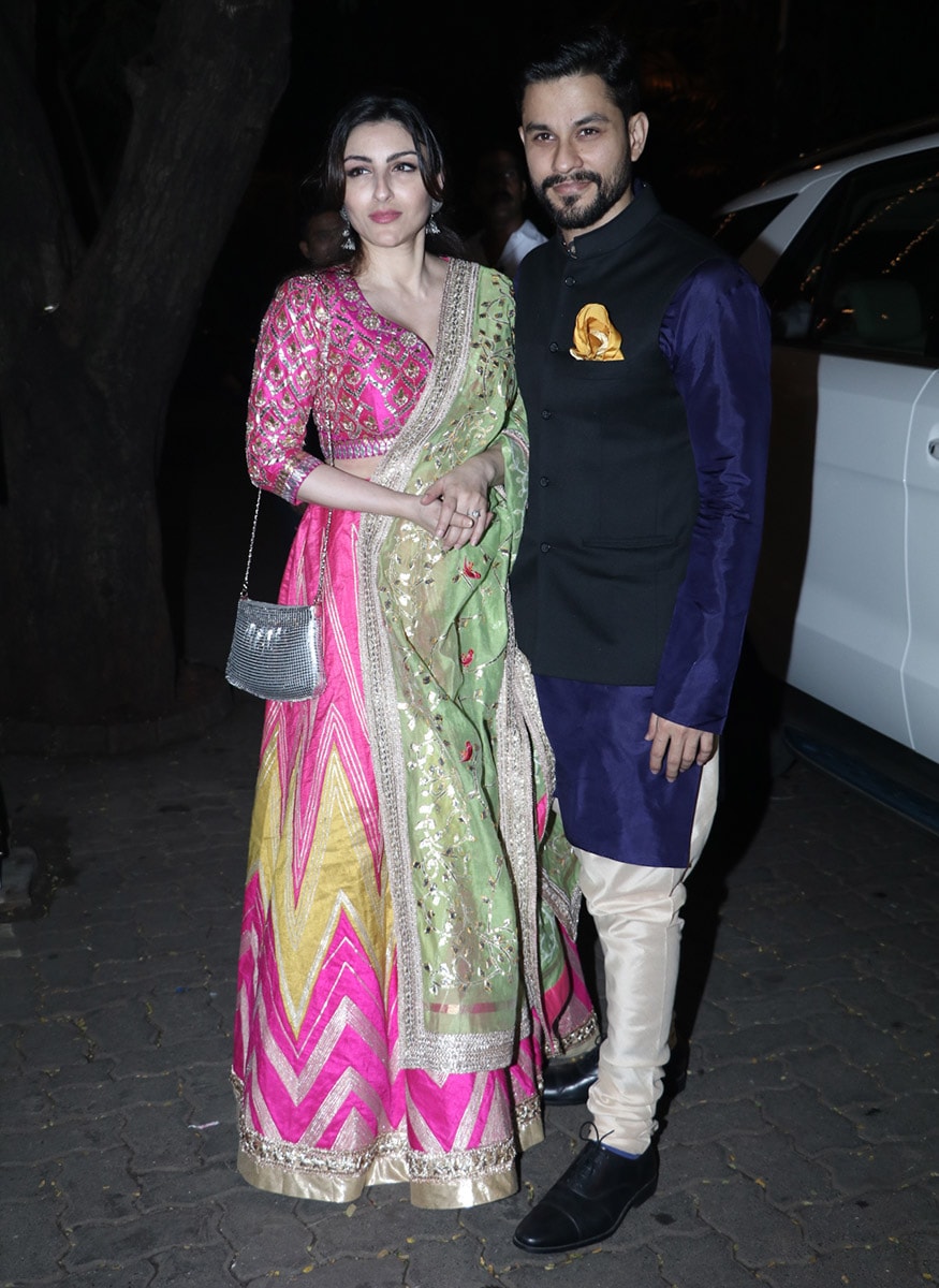 Anil Kapoor's Diwali Party: B-Town Celebs Come In Full Attendance - News18