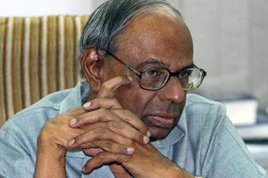 Economy May Grow at 6.5% for 2017-18, Says Rangarajan - News18