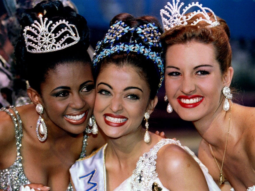 Happy Birthday Aishwarya Rai: Check Out Her Rare Photos - News18
