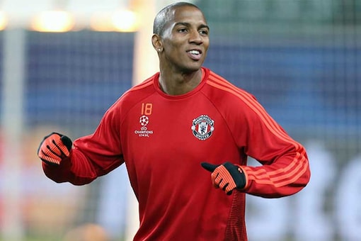 Ashley Young (Twitter)