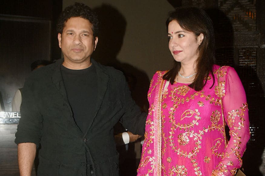 (Photo: Sachin Tendulkar with wife Anjali at Zaheer Khan-Sagarika Ghate's post-wedding party)