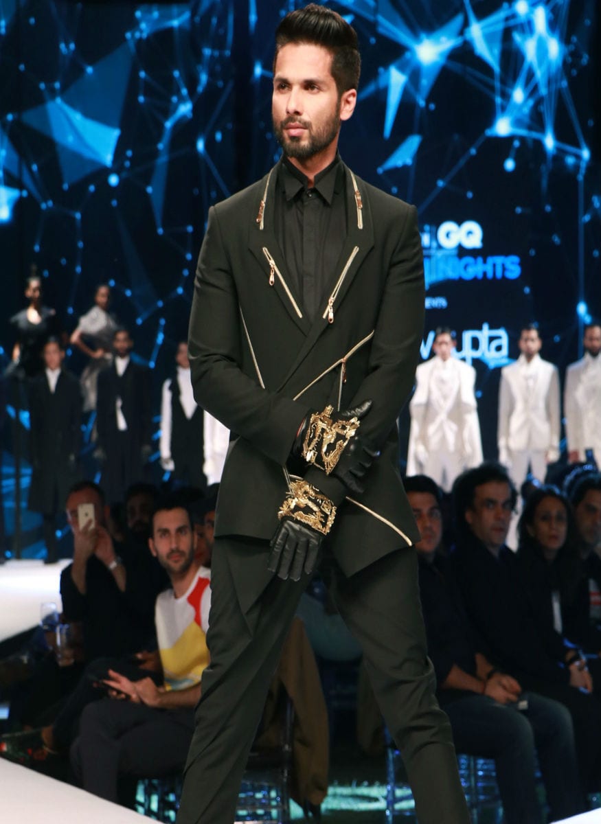 (Photo: Actor Shahid Kapoor turns showstopper for designer Gaurav Gupta at Van Heusen + GQ Fashion Nights 2017/ Yogen Shah)