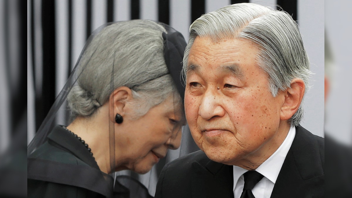 Japan Emperor Akihito to Abdicate on April 30, 2019, Says PM Shinzo Abe News18