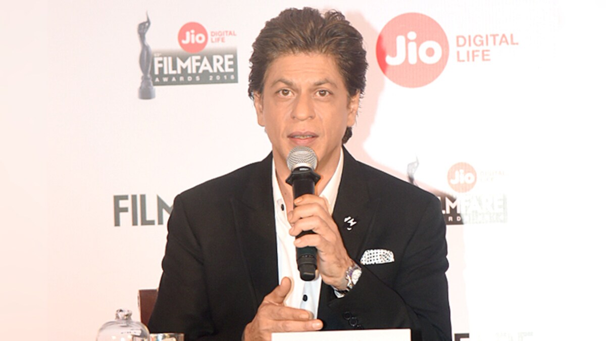 Salute SRK Expected to Start Shooting for Rakesh Sharma Biopic In