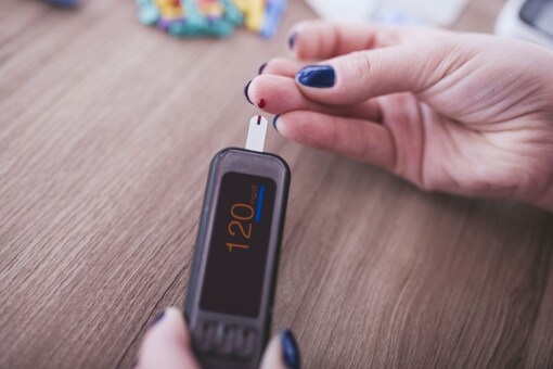 A new trial study suggests that losing weight could put type 2 diabetes into remission for some patients. (Photo courtesy: AFP Relaxnews/ AzmanJaka/ Istock.com)