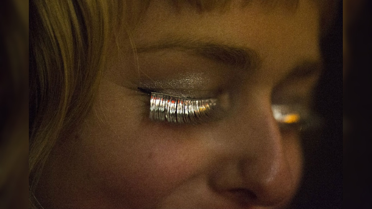 Tinsel Lashes Are Here In Time For The Holiday Season News18