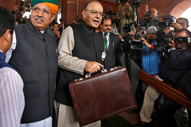 Finance Minister Arun Jaitley reaching the parliament to announce the Union Budget of 2017. (Reuters)