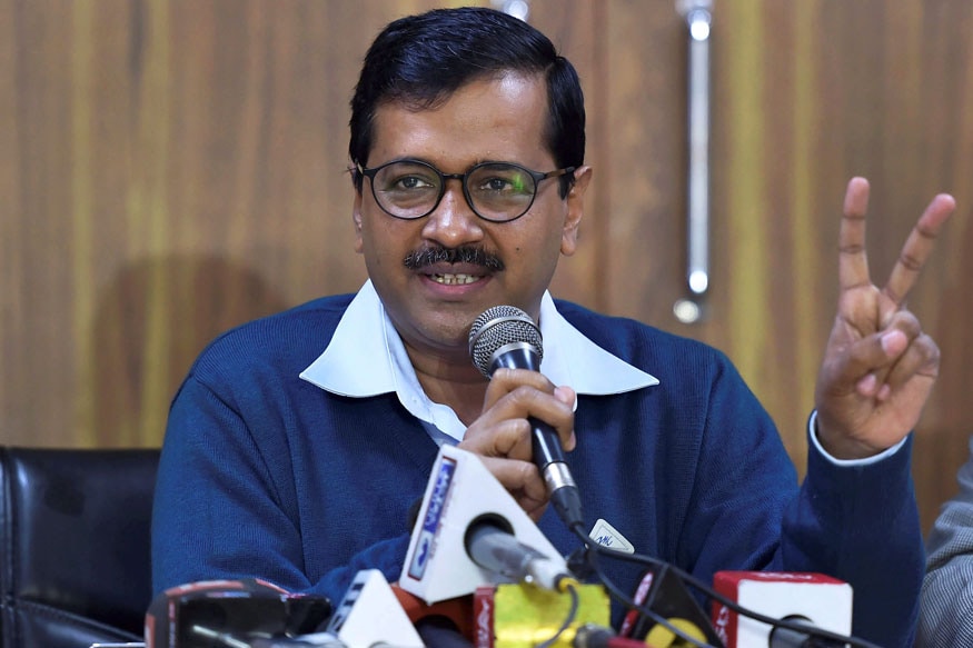 Arvind Kejriwal Warns Babus of 'Serious Consequences' if They Do Not Obey SC Order Arvind Kejriwal Warns Babus of 'Serious Consequences' if They Do Not Obey SC Order