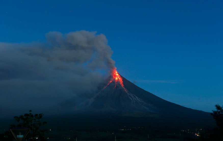 Mayon Volcano Eruption: Philippines Raises Alert Level - Photogallery