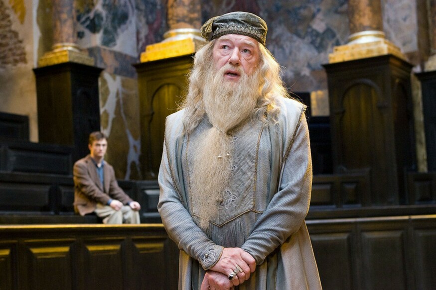 Yes Dumbledore Is Gay But There S No Reason For