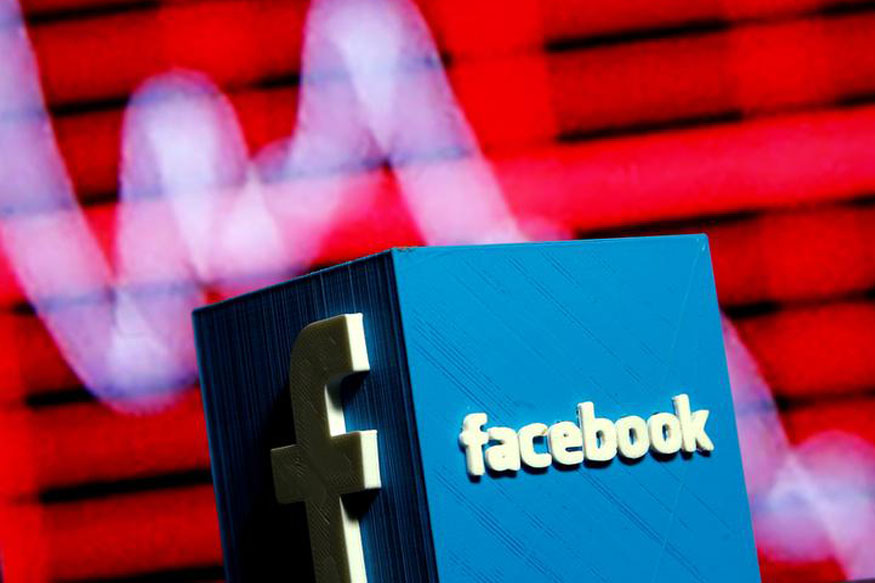 Facebook Launches $10 Million Community Leader Awards - News18