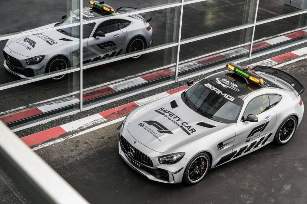 2018 Fia Formula 1 Mercedes Amg Gt R Revealed As The Most Powerful Official Safety Car