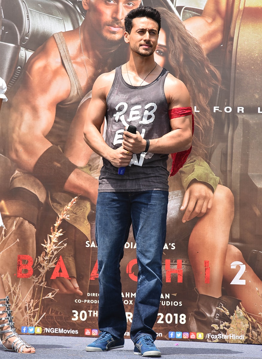 Disha Patani Baaghi Full Movie Amazon Prime Video Unknown Signal