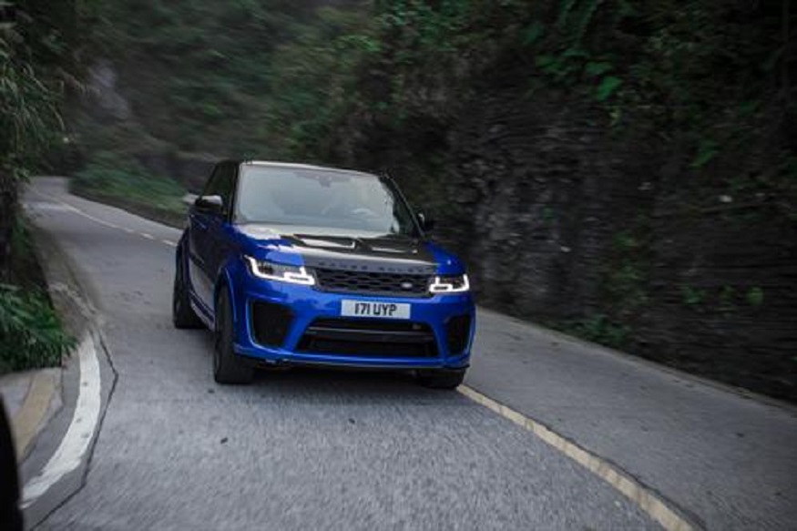 Range Rover Velar Svr To Be The Fastest Range Rover So Far Oh great, now a crazed my suv laps the nurburgring faster then yours thing is gonna blow up.stripped out super hatchbacks.