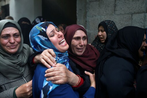 Gazans Bury Their Dead After Bloodiest Day in Years