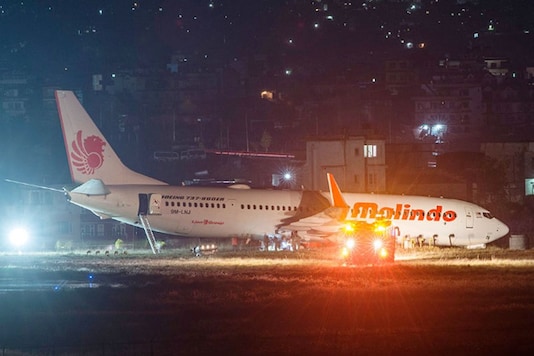 The aircraft apparently could not stop because of the take off speed and load at the final moment and overran 50 metre south from the runway threshold and rested in a grassland at around 22:08 PM. The aircraft apparently could not stop because of the take off speed and load at the final moment and overran 50 metre south from the runway threshold and rested in a grassland at around 22:08 PM.