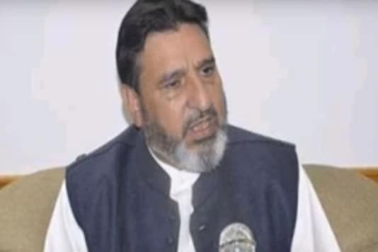 State Finance Minister Syed Altaf Ahmed Bukhari claimed that Jammu and Kashmir is the first state to implement the 7th pay commission proposals. State Finance Minister Syed Altaf Ahmed Bukhari claimed that Jammu and Kashmir is the first state to implement the 7th pay commission proposals.