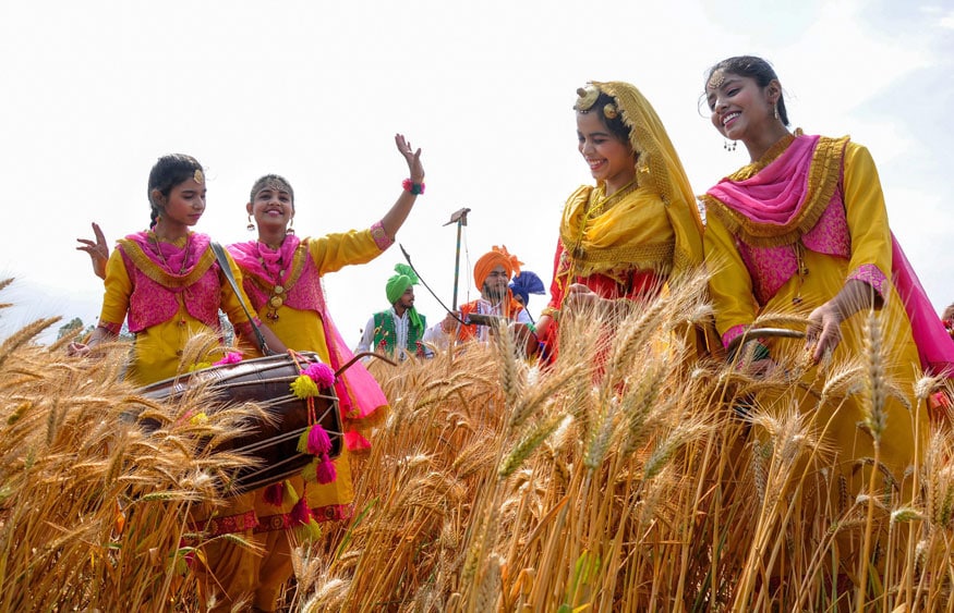 Baisakhi - Vaisakhi Happy Baisakhi Quotes Wishes To Bring Goodwill In Life - Baisakhi is celebrated with great fervour in the northern states on punjab and haryana.