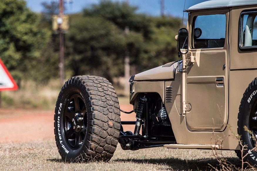Toyota FJ40 Land Cruiser Hot Rod