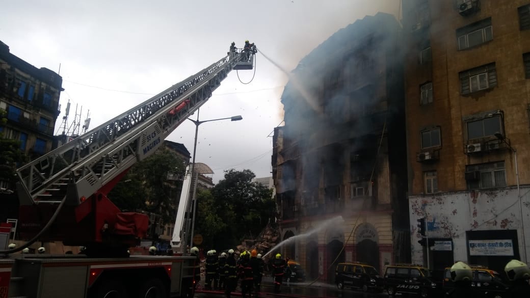 fire news today mumbai