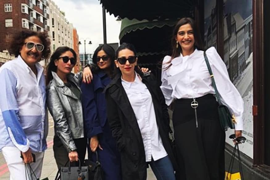 Recent Photos of Kareena, Sonam, Karisma, Rhea Will Make You Drop Everything And Plan a Vacation Recent Photos of Kareena, Sonam, Karisma, Rhea Will Make You Drop Everything And Plan a Vacation