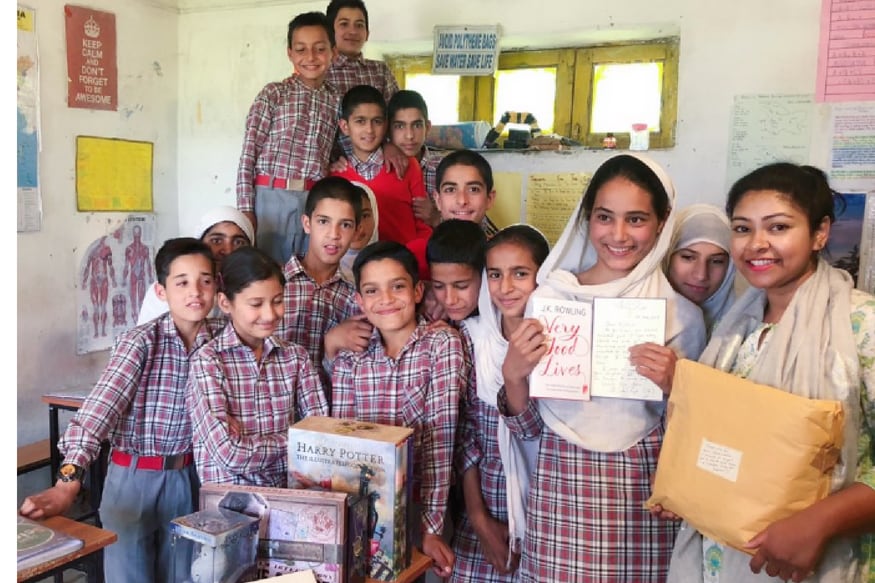 How JK Rowling Brought a Smile to a 12-year-old Kashmiri Girl With the Harry Potter Magic How JK Rowling Brought a Smile to a 12-year-old Kashmiri Girl With the Harry Potter Magic