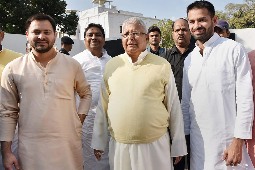 As Tejashwi Grows in RJD, Lalu's Elder Son Tej Pratap Accuses Brother of  Sidelining Him in Party