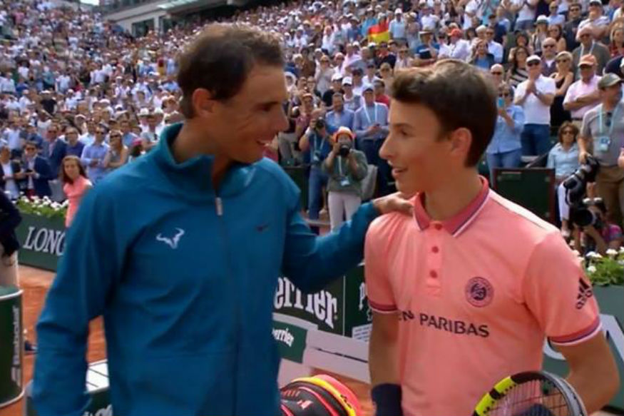 Rafael Nadal Makes Ball Boy S Dream Come True Plays Tennis With Him Rafael Nadal Makes Ball Boy S Dream Come True Plays Tennis With Him